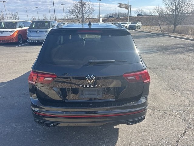 2023 Volkswagen Tiguan SE R-Line Black