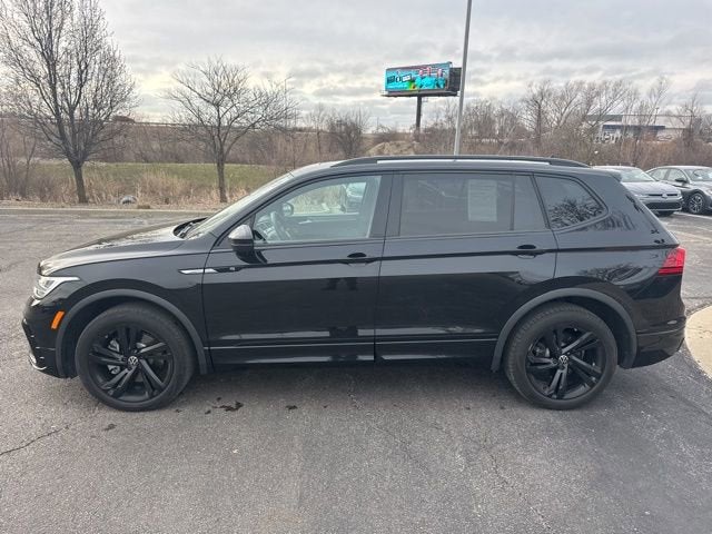 2024 Volkswagen Tiguan SE R-Line Black