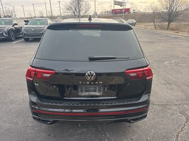 2024 Volkswagen Tiguan SE R-Line Black