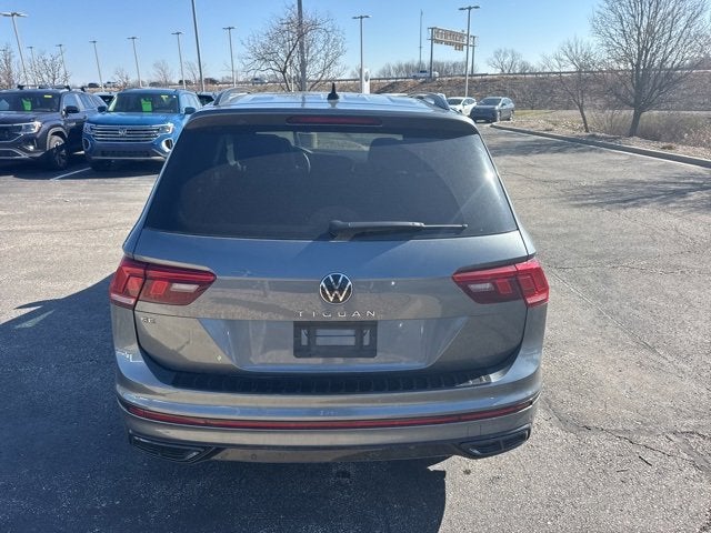 2024 Volkswagen Tiguan SE R-Line Black