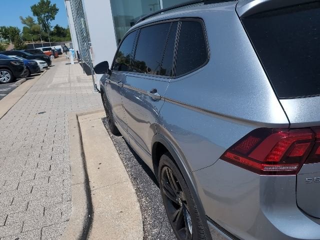 2024 Volkswagen Tiguan SE R-Line Black