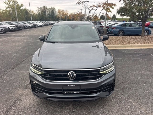 2022 Volkswagen Tiguan SE R-Line Black