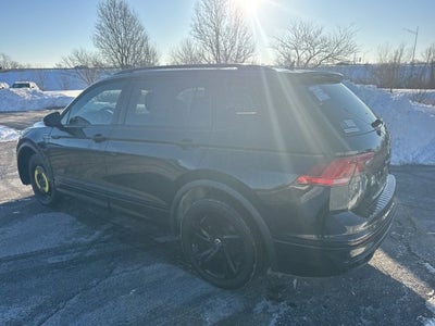 2024 Volkswagen Tiguan SE R-Line Black