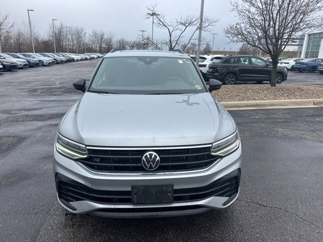 2023 Volkswagen Tiguan SE R-Line Black