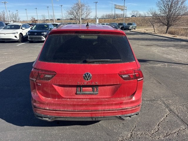2024 Volkswagen Tiguan SE R-Line Black