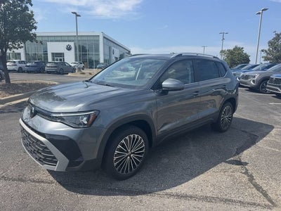 2026 Volkswagen Taos SE