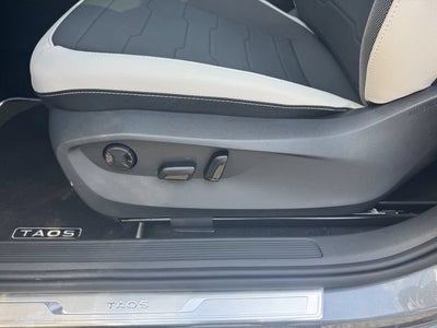 2026 Volkswagen Taos SE
