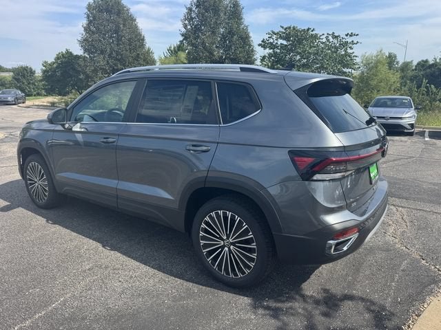 2026 Volkswagen Taos SE