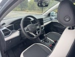 2027 Volkswagen Taos SE