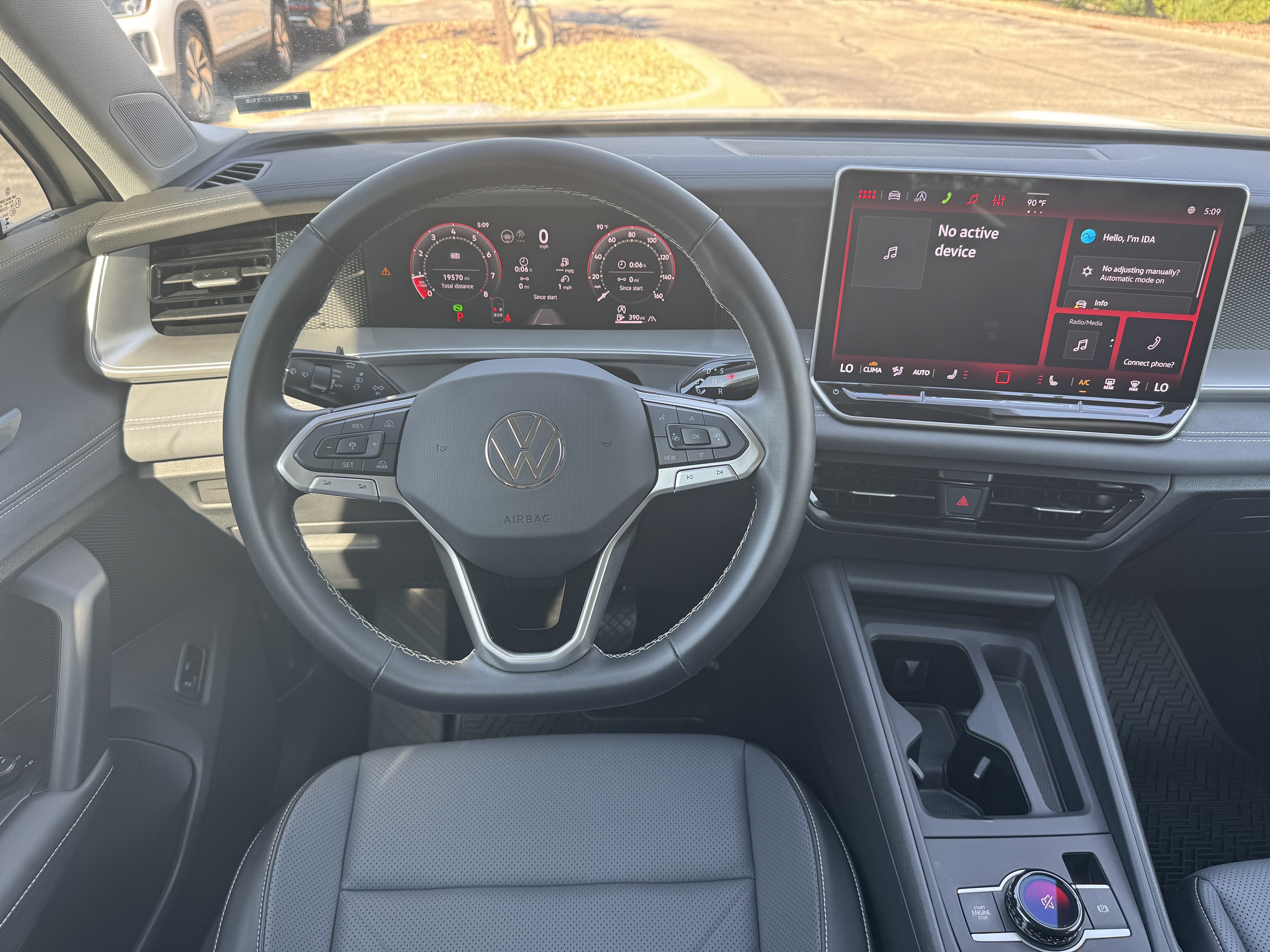2026 Volkswagen Tiguan SE