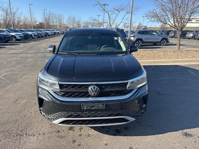 2023 Volkswagen Taos SE