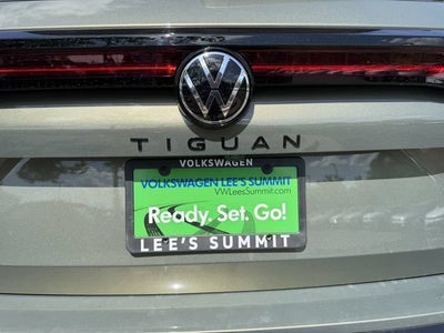 2026 Volkswagen Tiguan SE R-Line Black