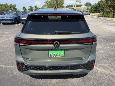 2026 Volkswagen Tiguan SE R-Line Black