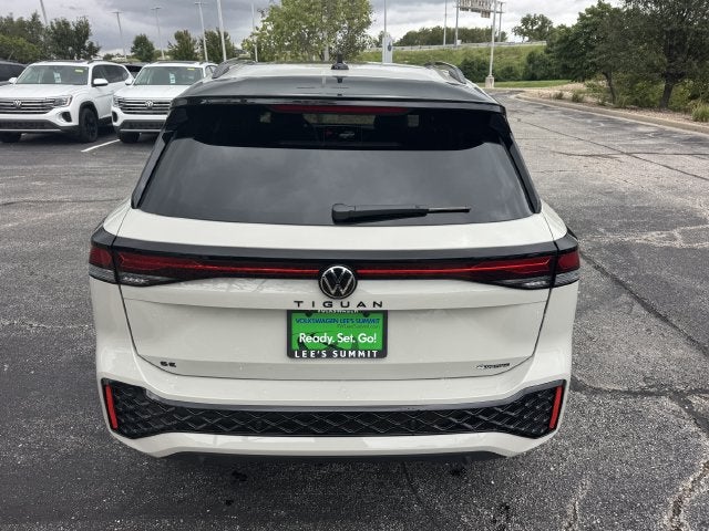 2026 Volkswagen Tiguan SE R-Line Black