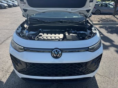 2026 Volkswagen Tiguan SE R-Line Black