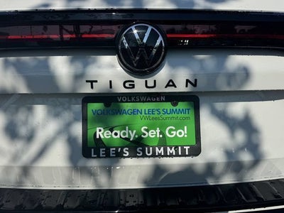 2026 Volkswagen Tiguan SE R-Line Black