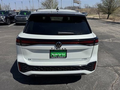 2026 Volkswagen Tiguan SE R-Line Black
