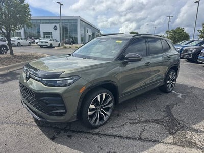 2026 Volkswagen Tiguan SE R-Line Black
