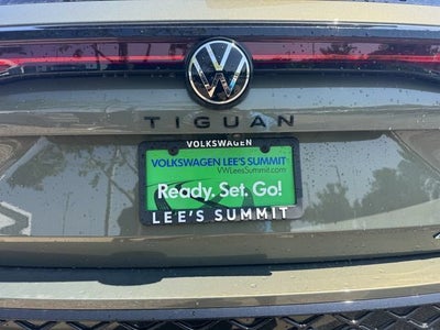 2026 Volkswagen Tiguan SE R-Line Black