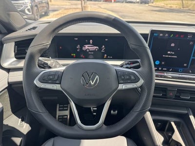 2026 Volkswagen Tiguan SE R-Line Black