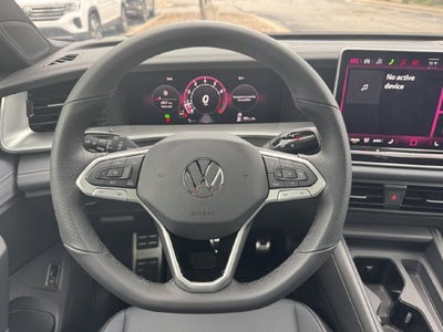 2026 Volkswagen Tiguan SE R-Line Black