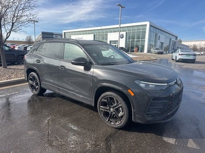 2025 Volkswagen Tiguan SE R-Line Black