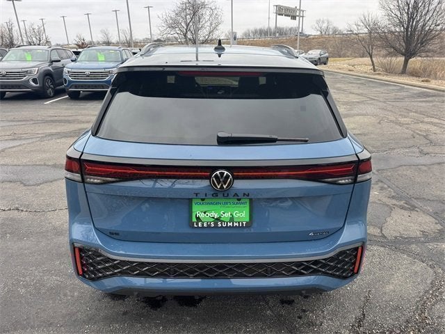 2026 Volkswagen Tiguan SE R-Line Black