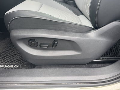 2025 Volkswagen Tiguan SE R-Line Black