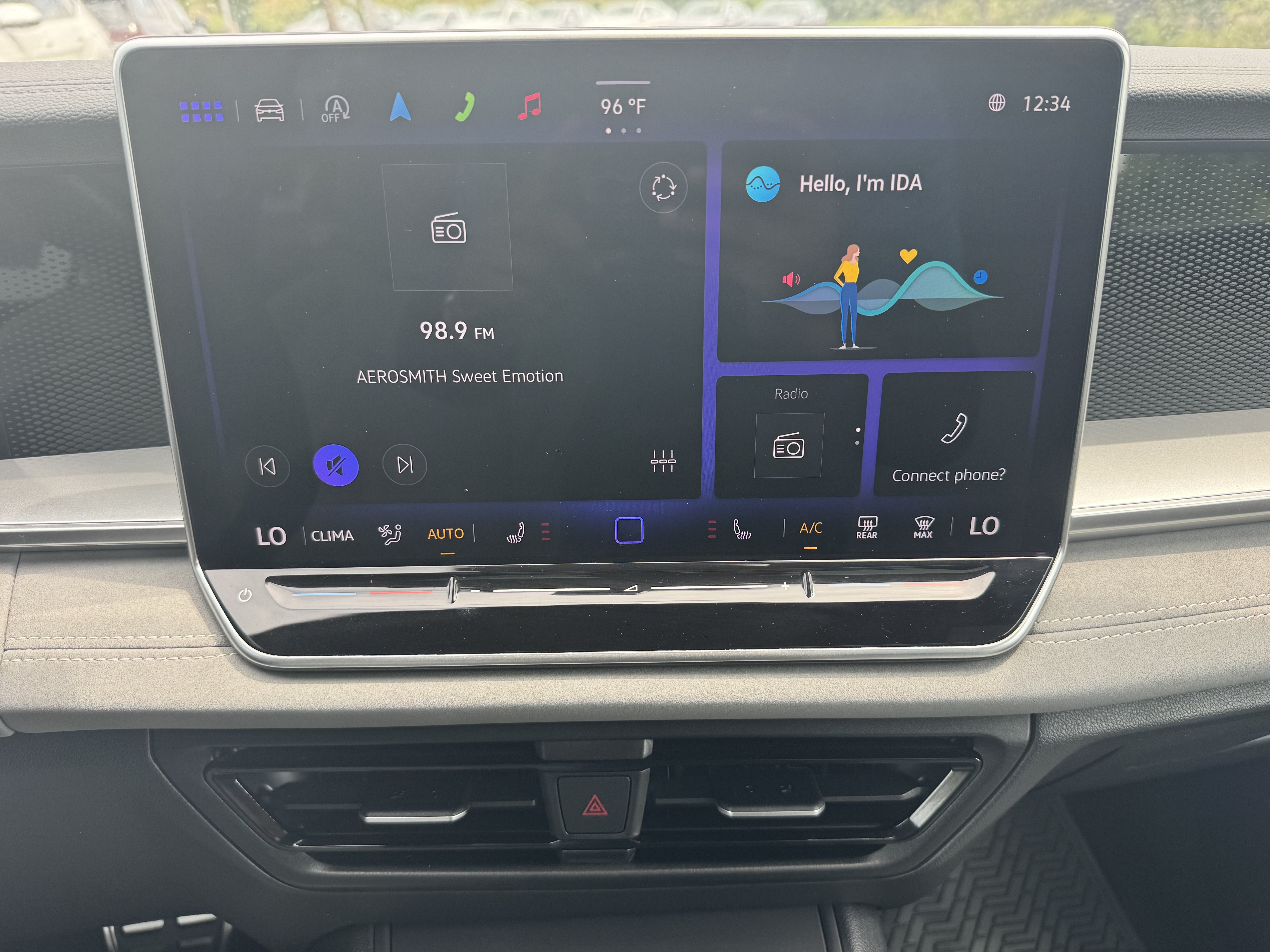 2025 Volkswagen Tiguan SE R-Line Black