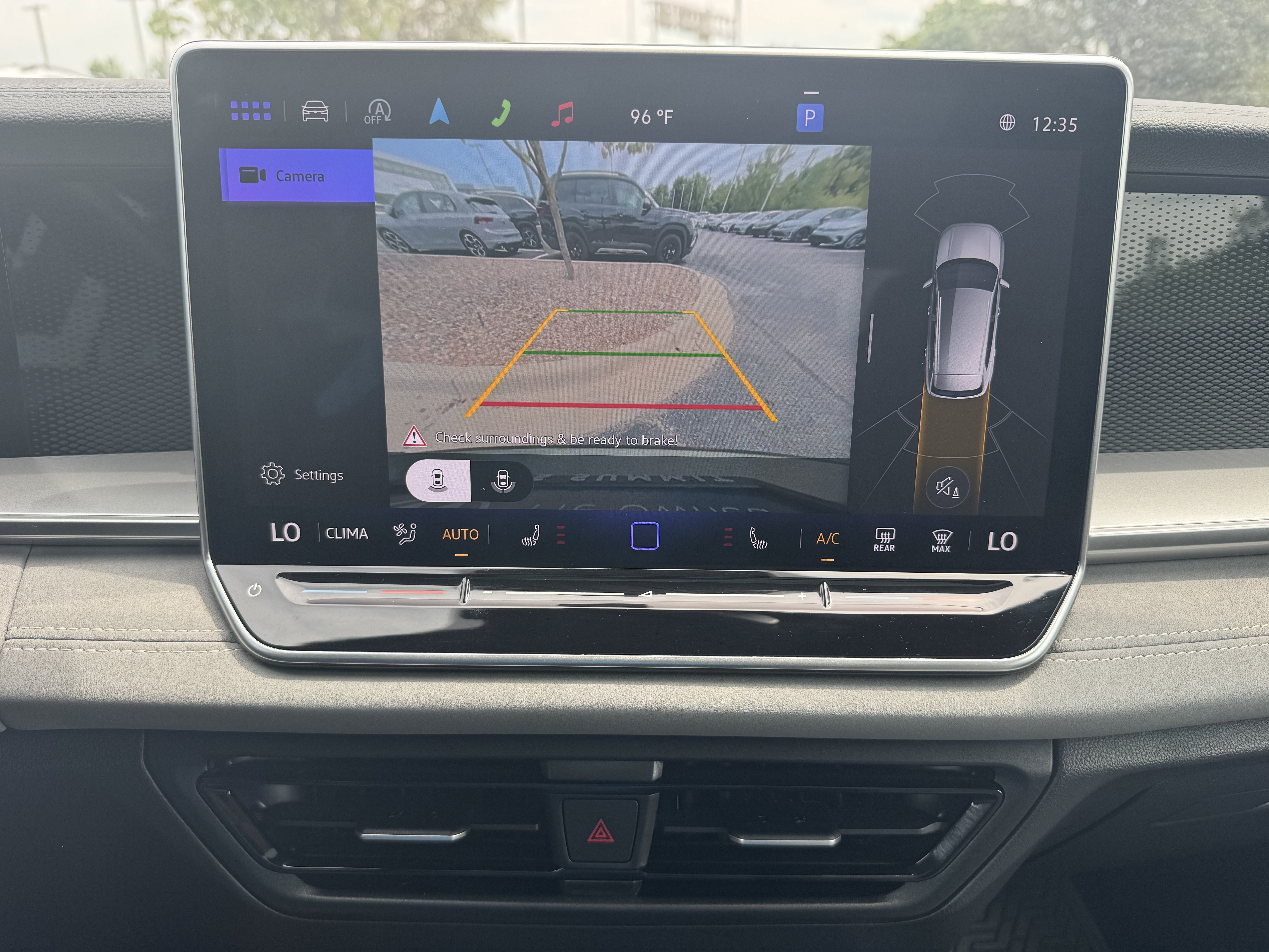 2025 Volkswagen Tiguan SE R-Line Black