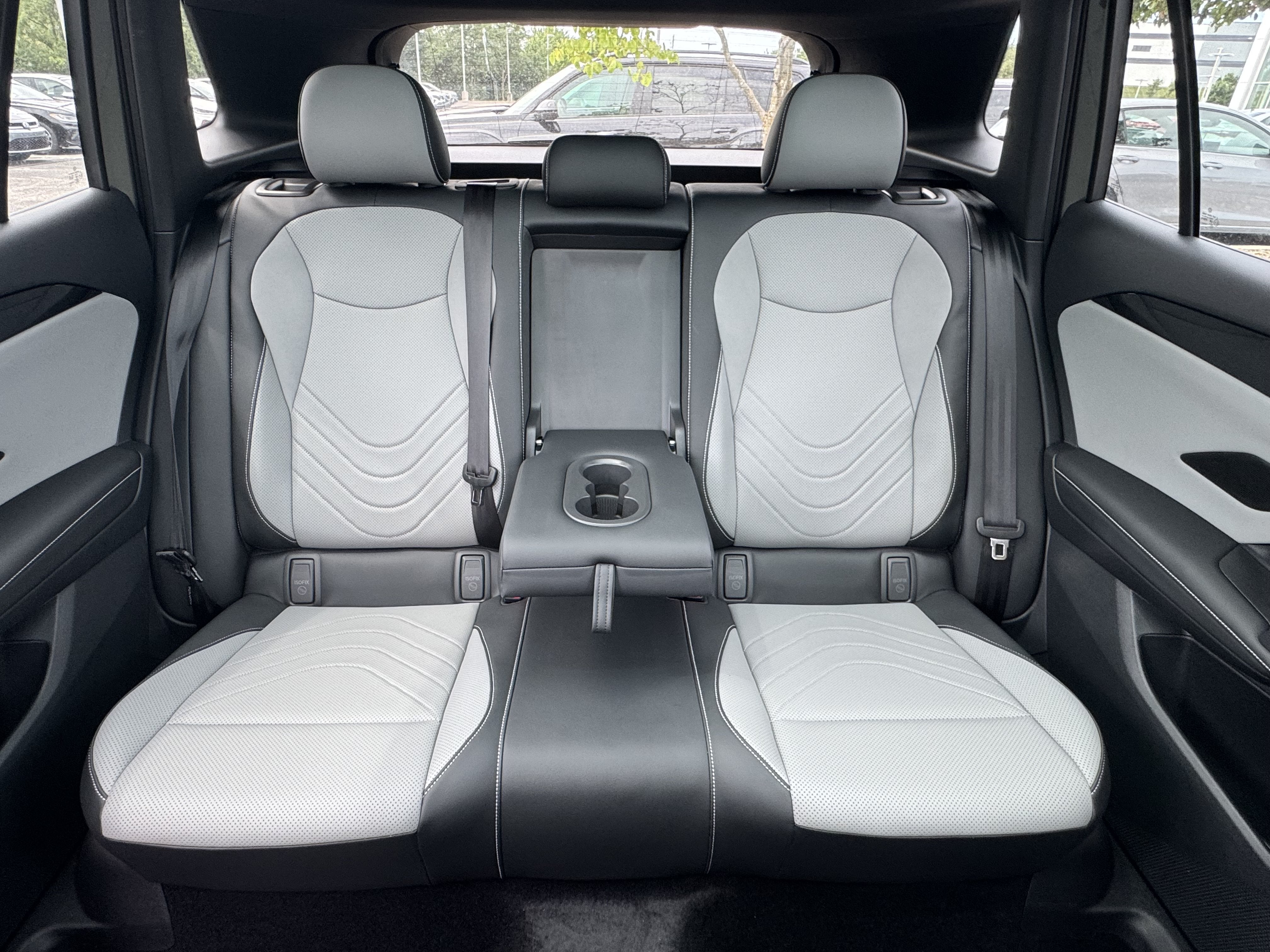2025 Volkswagen Tiguan SE R-Line Black