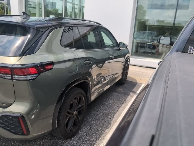 2025 Volkswagen Tiguan SE R-Line Black