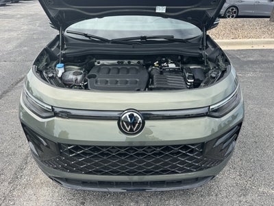 2025 Volkswagen Tiguan SE R-Line Black