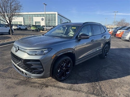 2026 Volkswagen Tiguan SE R-Line Black