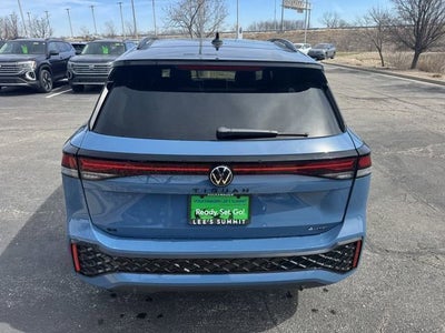 2026 Volkswagen Tiguan SE R-Line Black