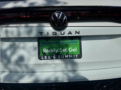 2026 Volkswagen Tiguan SE R-Line Black
