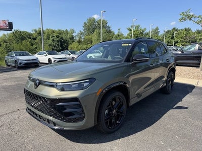 2026 Volkswagen Tiguan SE R-Line Black