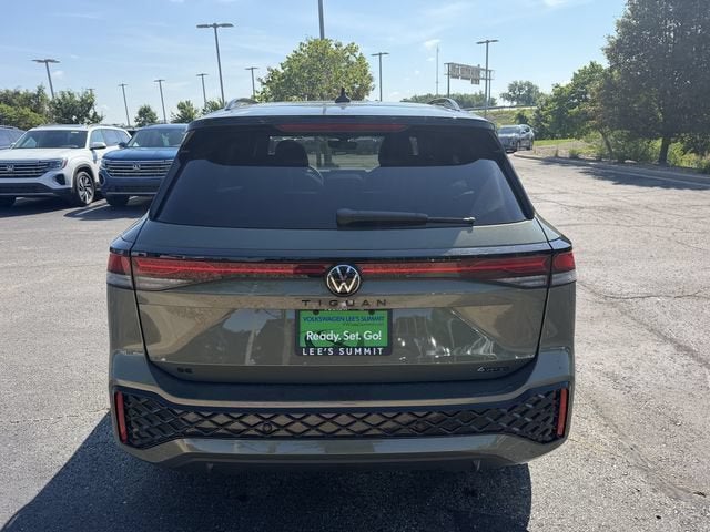2026 Volkswagen Tiguan SE R-Line Black