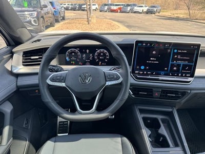 2026 Volkswagen Tiguan SE R-Line Black