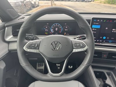 2026 Volkswagen Tiguan SE R-Line Black