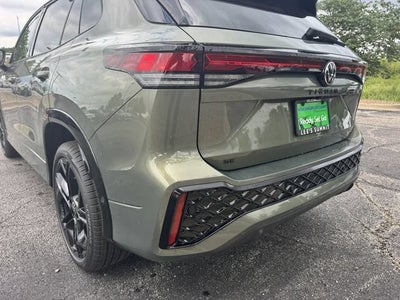 2026 Volkswagen Tiguan SE R-Line Black
