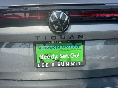 2026 Volkswagen Tiguan SE R-Line Black