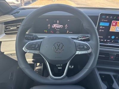 2026 Volkswagen Tiguan SE R-Line Black