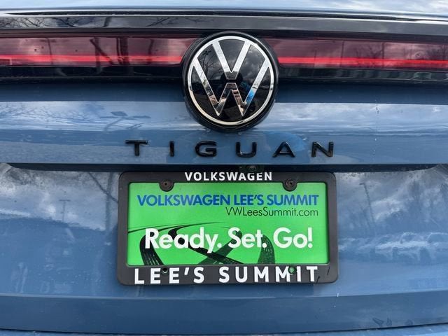 2026 Volkswagen Tiguan SE R-Line Black