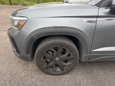 2022 Volkswagen Taos SE