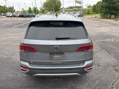 2022 Volkswagen Taos SE