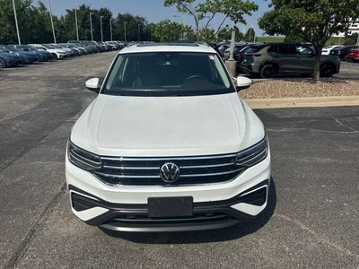 2023 Volkswagen Tiguan SE