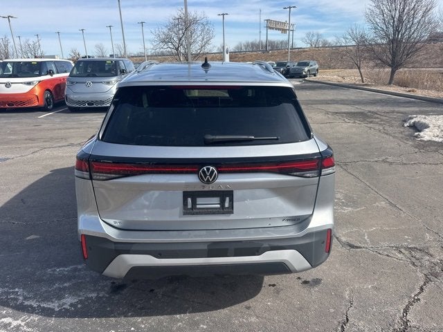 2025 Volkswagen Tiguan SE