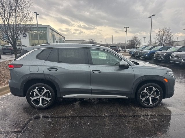 2025 Volkswagen Tiguan SE