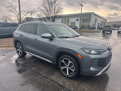 2025 Volkswagen Tiguan SE